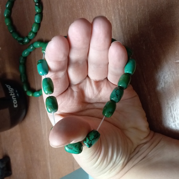 Turquoise Large Bead Stretchy Bracelet - Picture 3 of 4